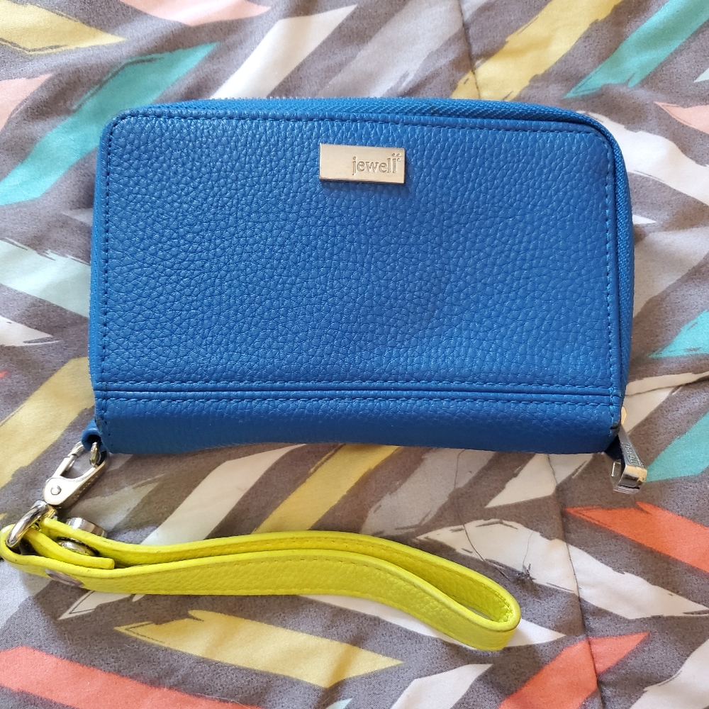 31 Jewell wristlet
